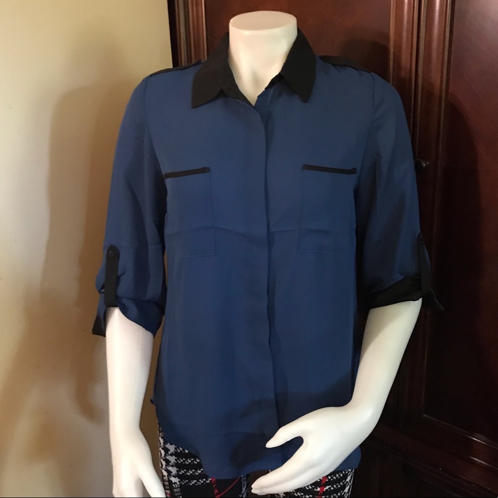🆕 Sugarmint Blue/Black Blouse-Med